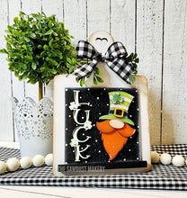 Load image into Gallery viewer, Breadboard Interchangeable Sign Holder SVG | Interchangeable Frame SVG | Laser Cut File | Farmhouse Laser Cut File | Home Decor svg