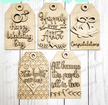 Load image into Gallery viewer, Wedding Tag Gift Card Holder Laser Cut SVG File | Wedding Gift Card Holders | Laser SVG File | Glowforge | Gift Tag SVG