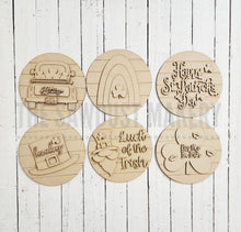 Load image into Gallery viewer, 6&quot; Round St Patrick Interchangeable Sign Set SVG  File | Laser Cut File | Interchangeable  Farmhouse Frame | Lucky | Irish SVG | Kiss me
